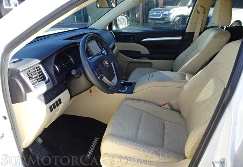 2016 Toyota Highlander - Image 23