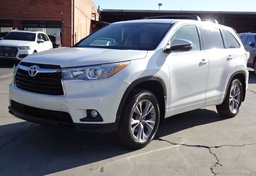 2016 Toyota Highlander - Image 3