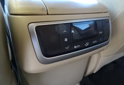 2016 Toyota Highlander - Image 46