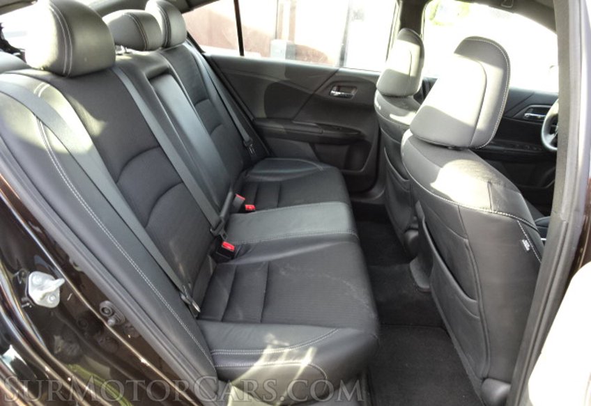 2016 Honda Accord Sedan - Image 27