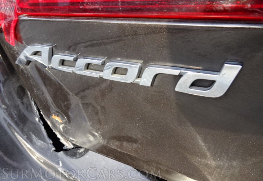 2016 Honda Accord Sedan - Image 17