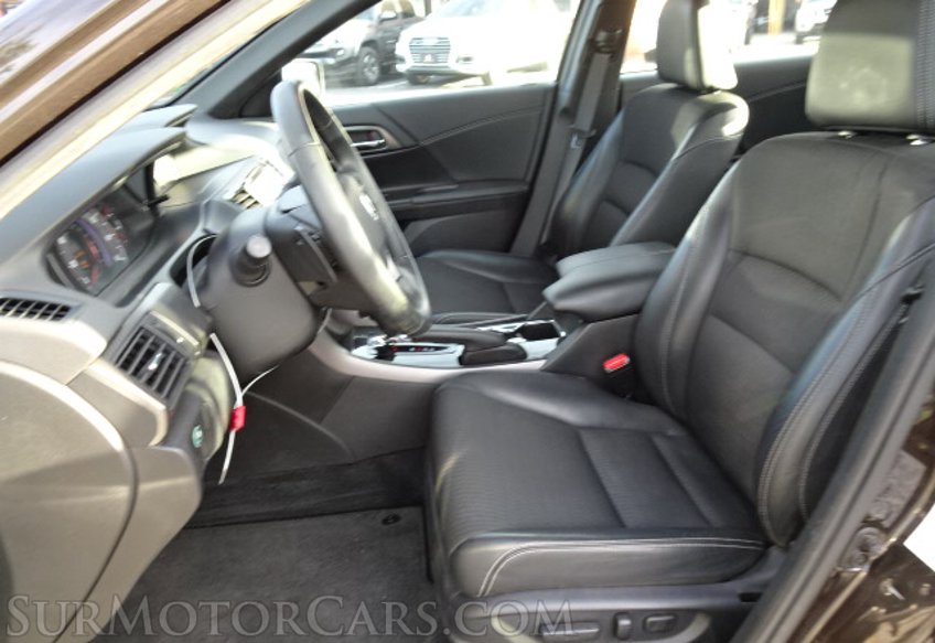 2016 Honda Accord Sedan - Image 21