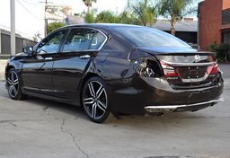 2016 Honda Accord Sedan - Image 8