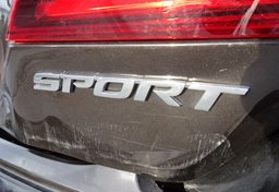 2016 Honda Accord Sedan - Image 18