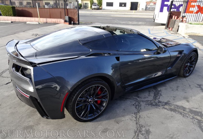 2017 Chevrolet Corvette - Image 12