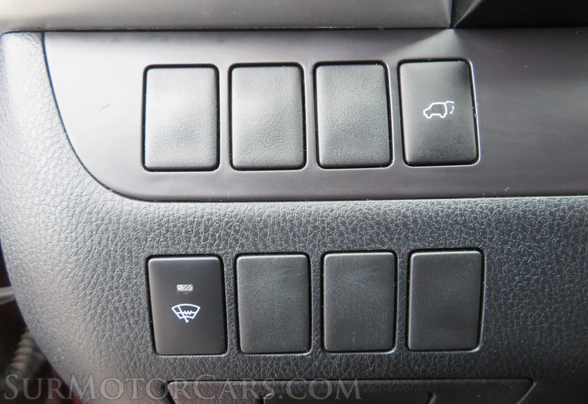 2016 Toyota Highlander - Image 3