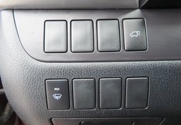 2016 Toyota Highlander - Image 3