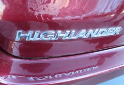 2016 Toyota Highlander - Image 6