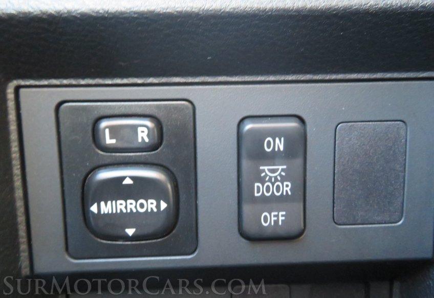 2014 Toyota Tundra 4WD Truck - Image 40