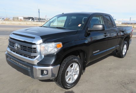 2014 Toyota Tundra 4WD Truck