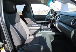 2014 Toyota Tundra 4WD Truck - Image 31