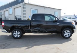 2014 Toyota Tundra 4WD Truck - Image 8