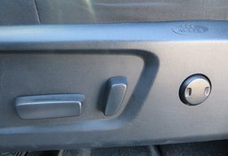 2014 Toyota Tundra 4WD Truck - Image 41