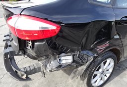 2019 Ford Fiesta - Image 13