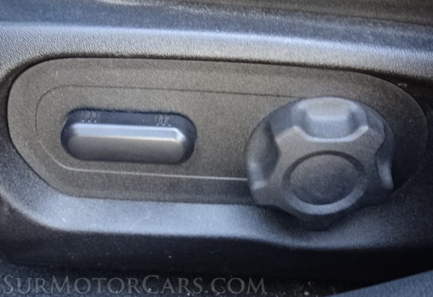 2016 Ford Taurus - Image 37