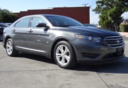 2016 Ford Taurus - Image 3