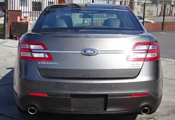 2016 Ford Taurus - Image 12