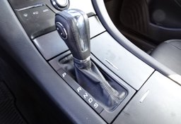 2016 Ford Taurus - Image 44