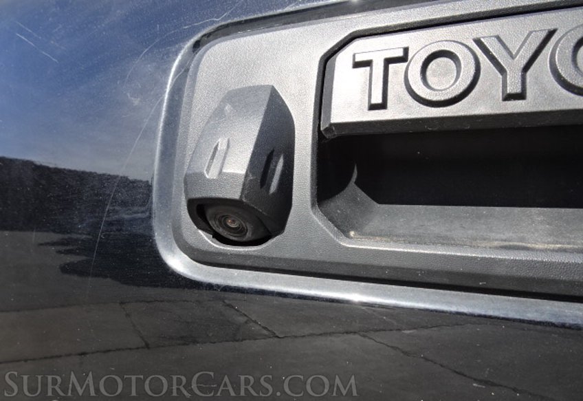 2017 Toyota Tacoma - Image 13