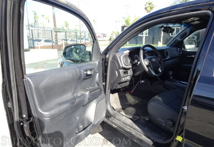 2017 Toyota Tacoma - Image 24