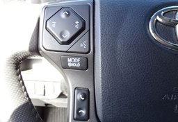 2017 Toyota Tacoma - Image 42