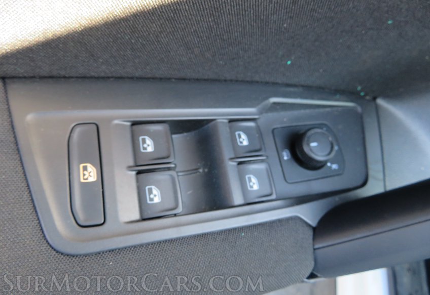 2019 Volkswagen Tiguan - Image 44