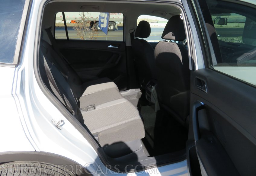 2019 Volkswagen Tiguan - Image 25