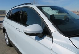 2019 Volkswagen Tiguan - Image 12