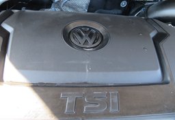 2019 Volkswagen Tiguan - Image 48
