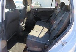 2019 Volkswagen Tiguan - Image 24