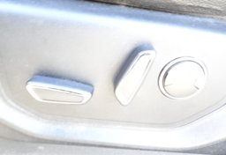 2015 Ford F-150 - Image 52
