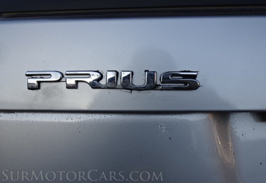 2015 Toyota Prius - Image 31