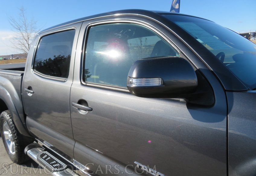 2014 Toyota Tacoma - Image 16