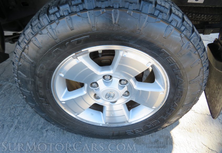 2014 Toyota Tacoma - Image 38