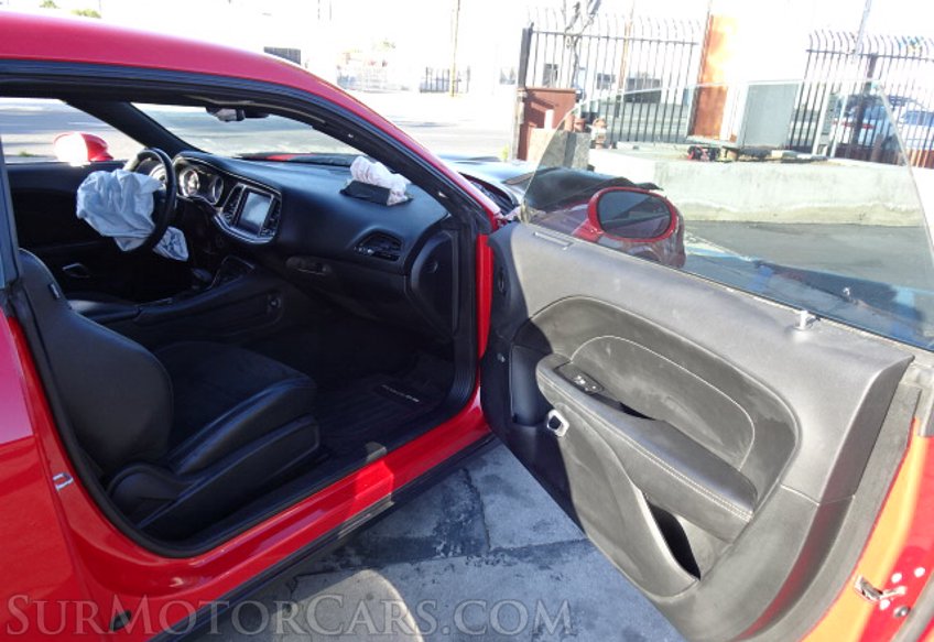 2017 Dodge Challenger - Image 20