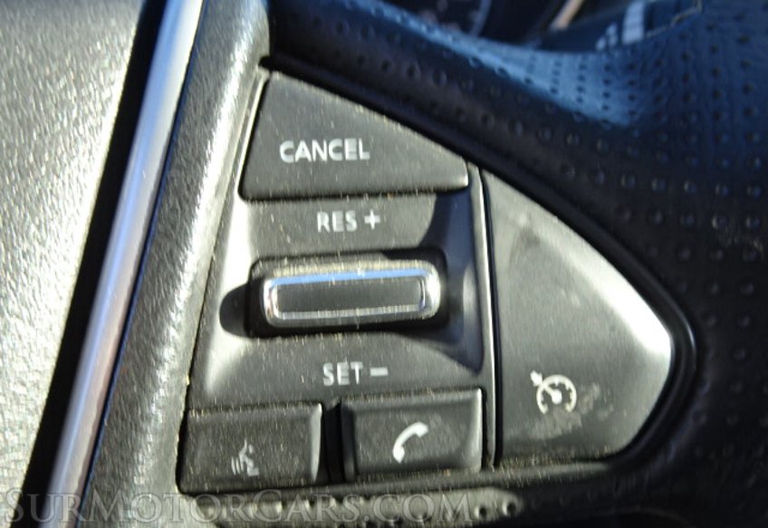 2017 Nissan Maxima - Image 31