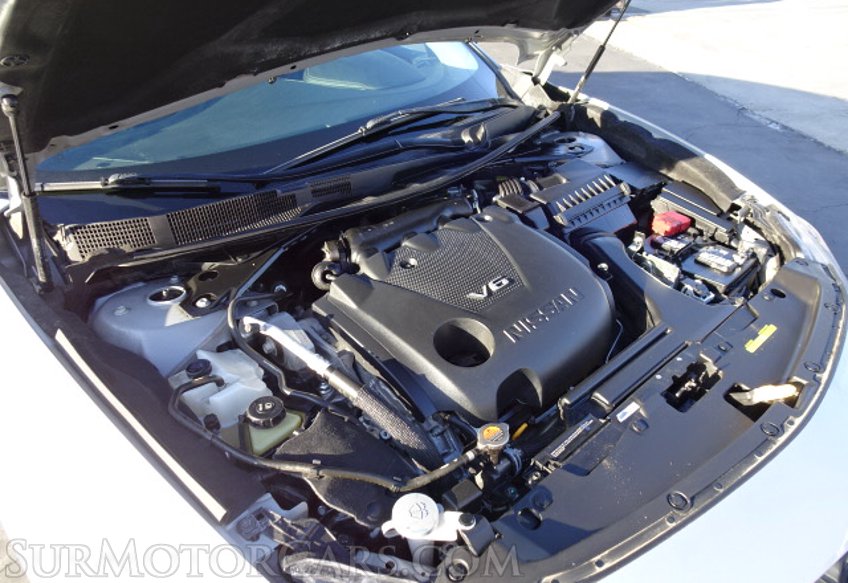 2017 Nissan Maxima - Image 36