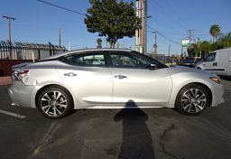 2017 Nissan Maxima - Image 8