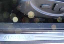 2017 Nissan Maxima - Image 20