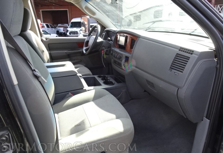 2006 Dodge Ram 2500 - Image 28