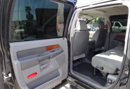 2006 Dodge Ram 2500 - Image 30