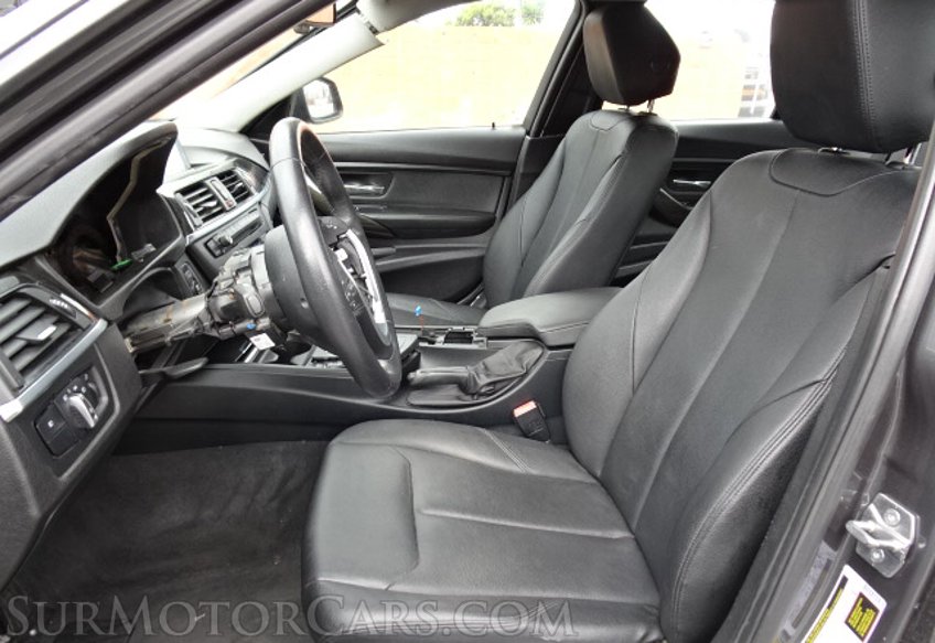 2015 BMW 3 Series - Image 22