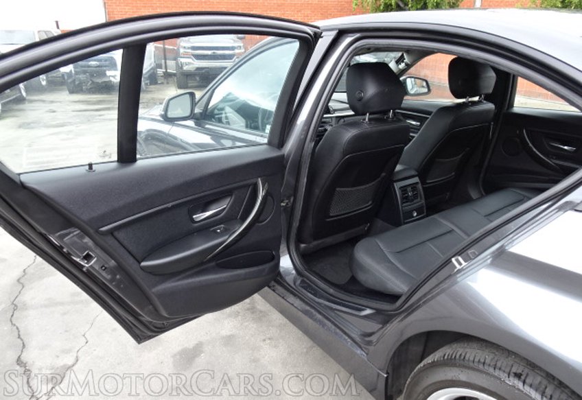 2015 BMW 3 Series - Image 20