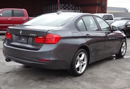 2015 BMW 3 Series - Image 7