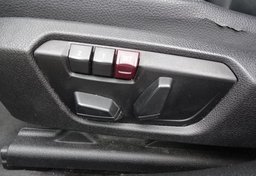 2015 BMW 3 Series - Image 35