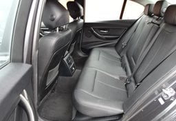 2015 BMW 3 Series - Image 28