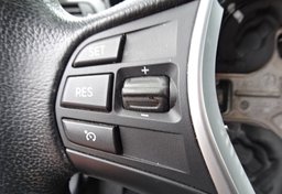 2015 BMW 3 Series - Image 33