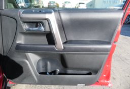 2018 Toyota 4Runner - Image 41