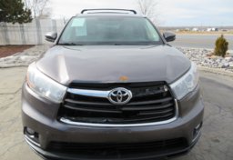 2015 Toyota Highlander - Image 11