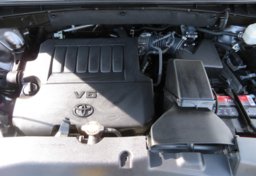 2015 Toyota Highlander - Image 56